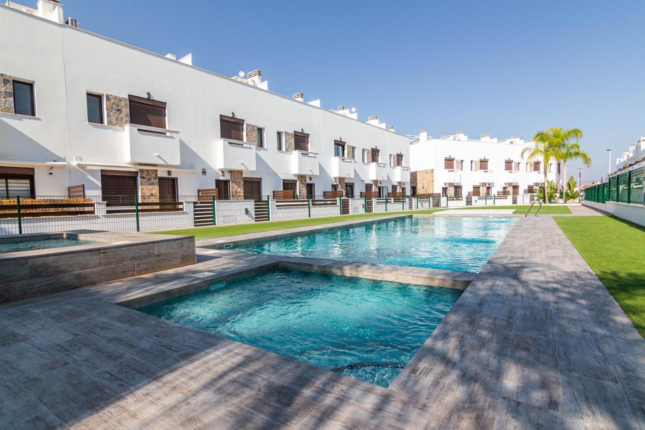 Bahia Homes Torrevieja Exterior foto