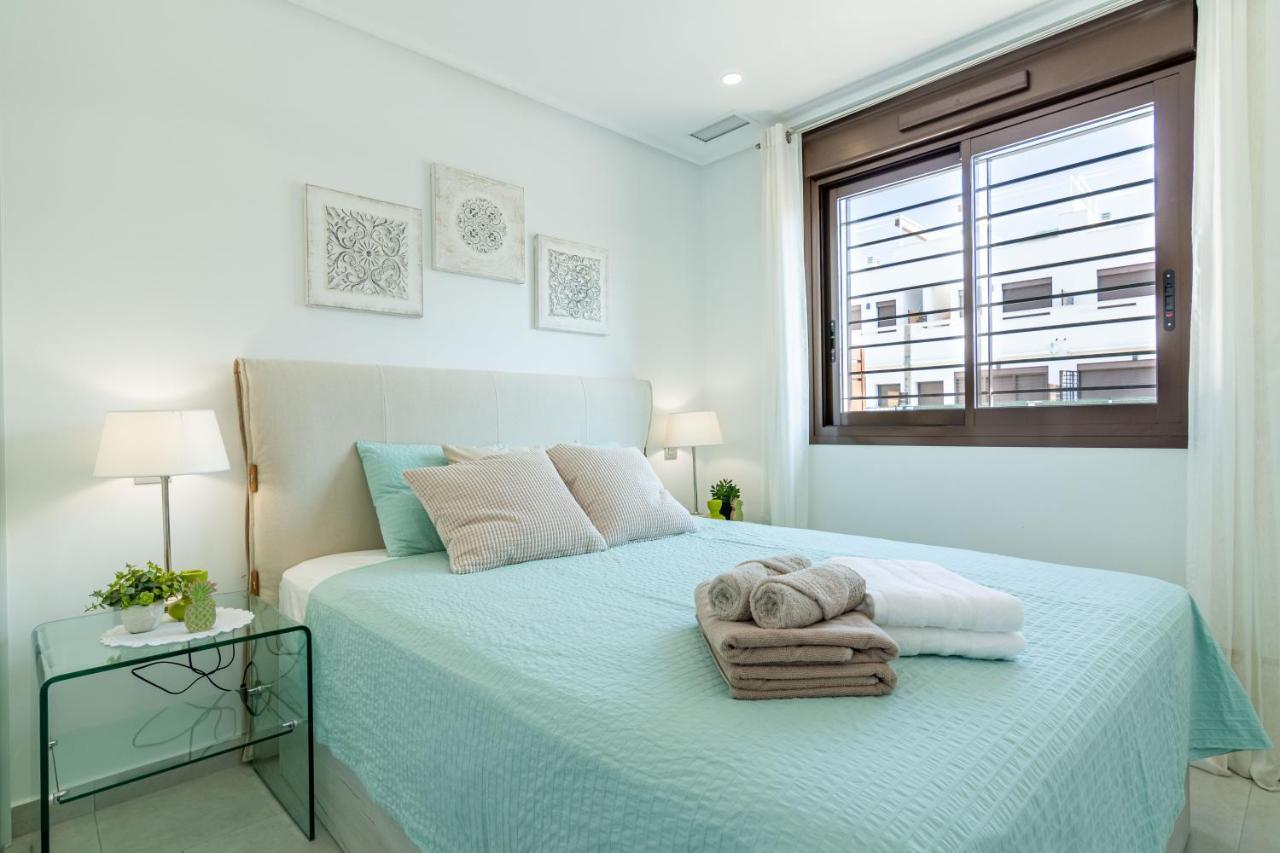 Bahia Homes Torrevieja Exterior foto